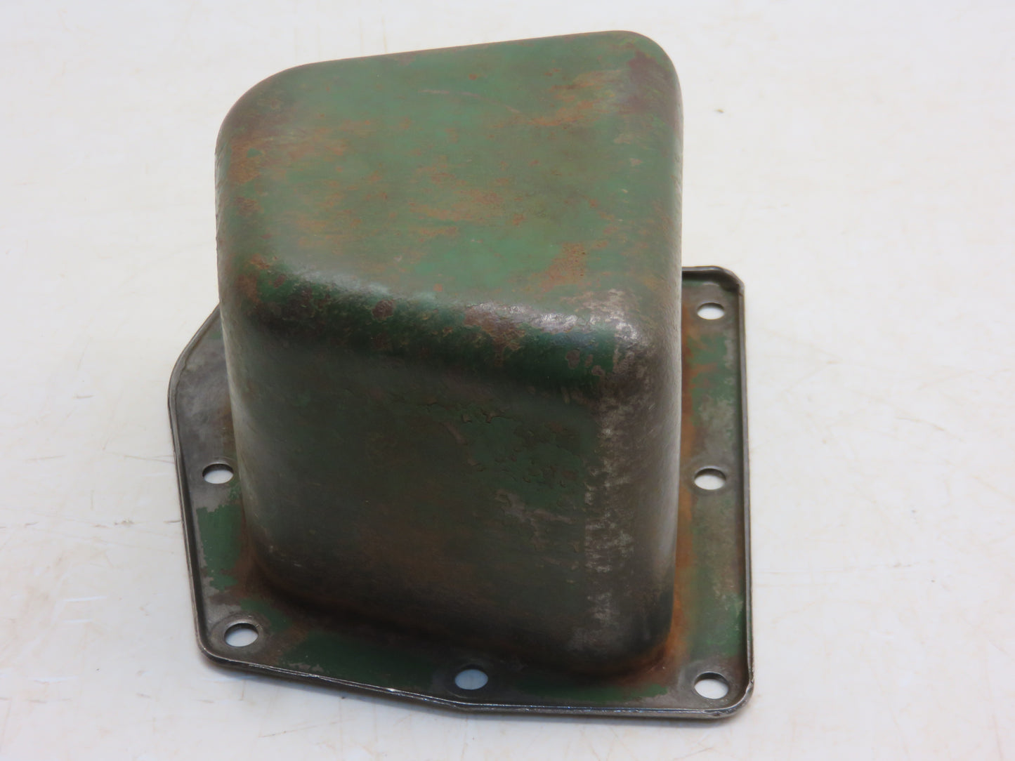 M545T, AM766T John Deere Touchomatic Valve Housing Cover For M