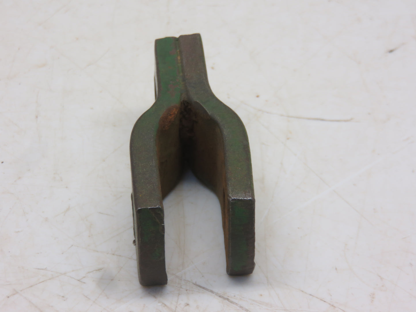 AM423T John Deere Touchomatic Lift Arm Yoke For M