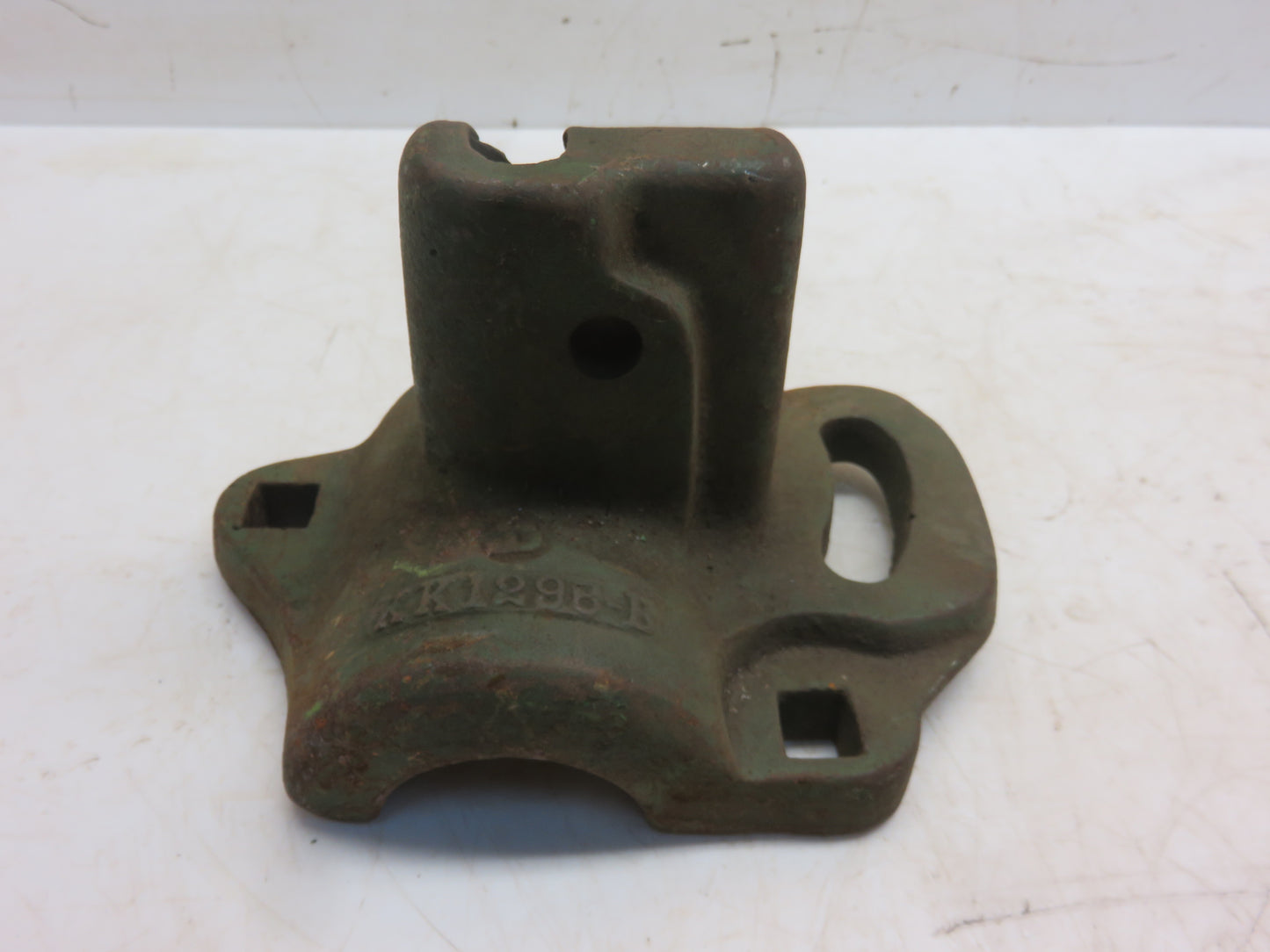 KK1296B John Deere NOS Top Bearing Box For B, L, Z Disc