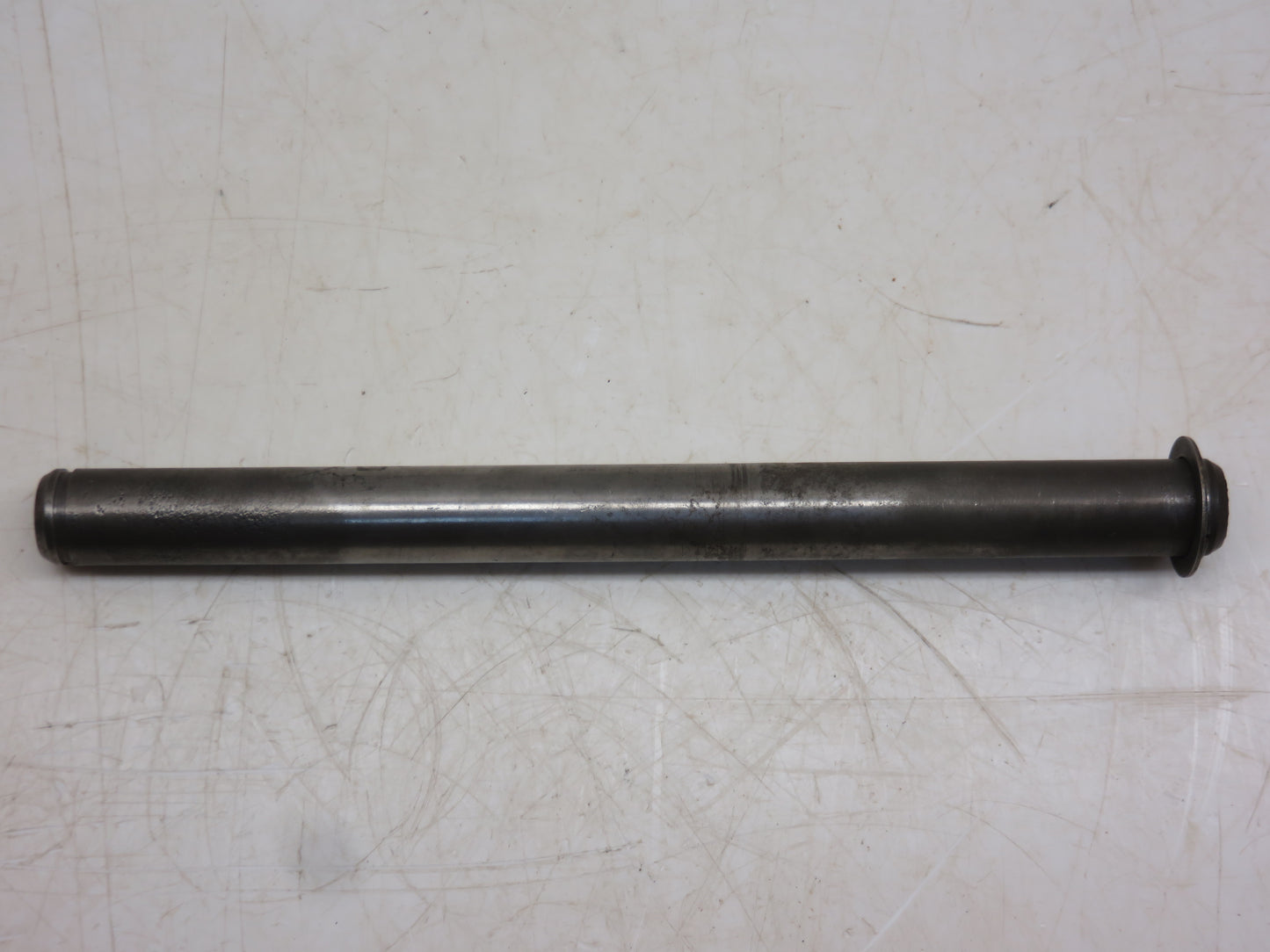 M1945T John Deere Clutch Pedal Shaft For 40, 320, 420, 330, 430, 435