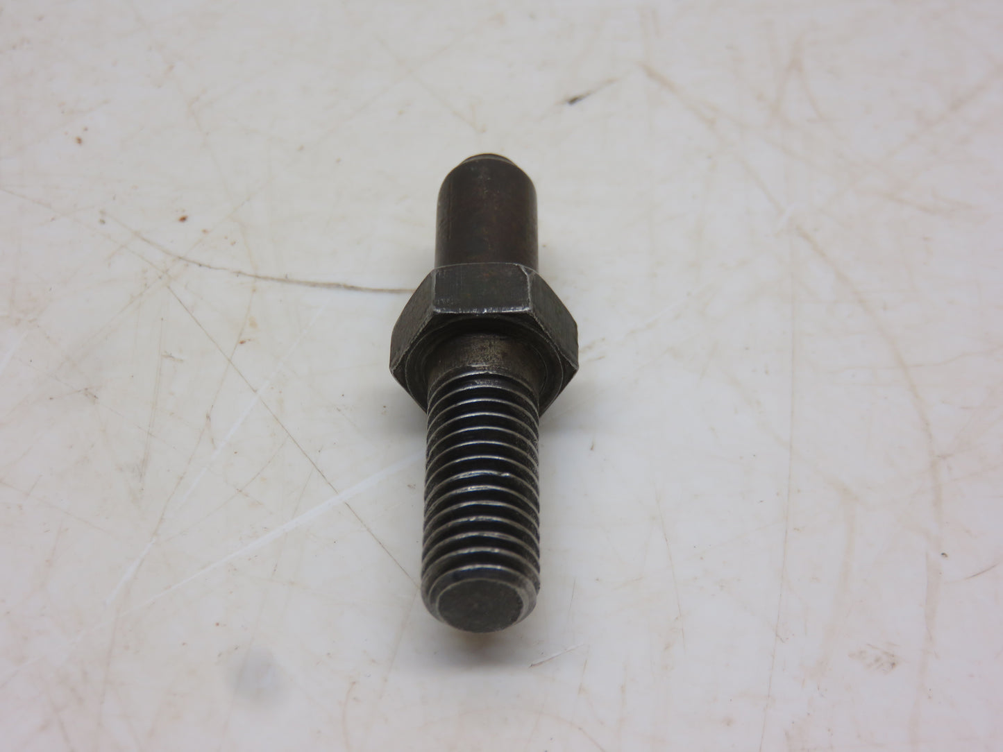 M345T John Deere Transmission Cover Special Bolt For M, MI, MT