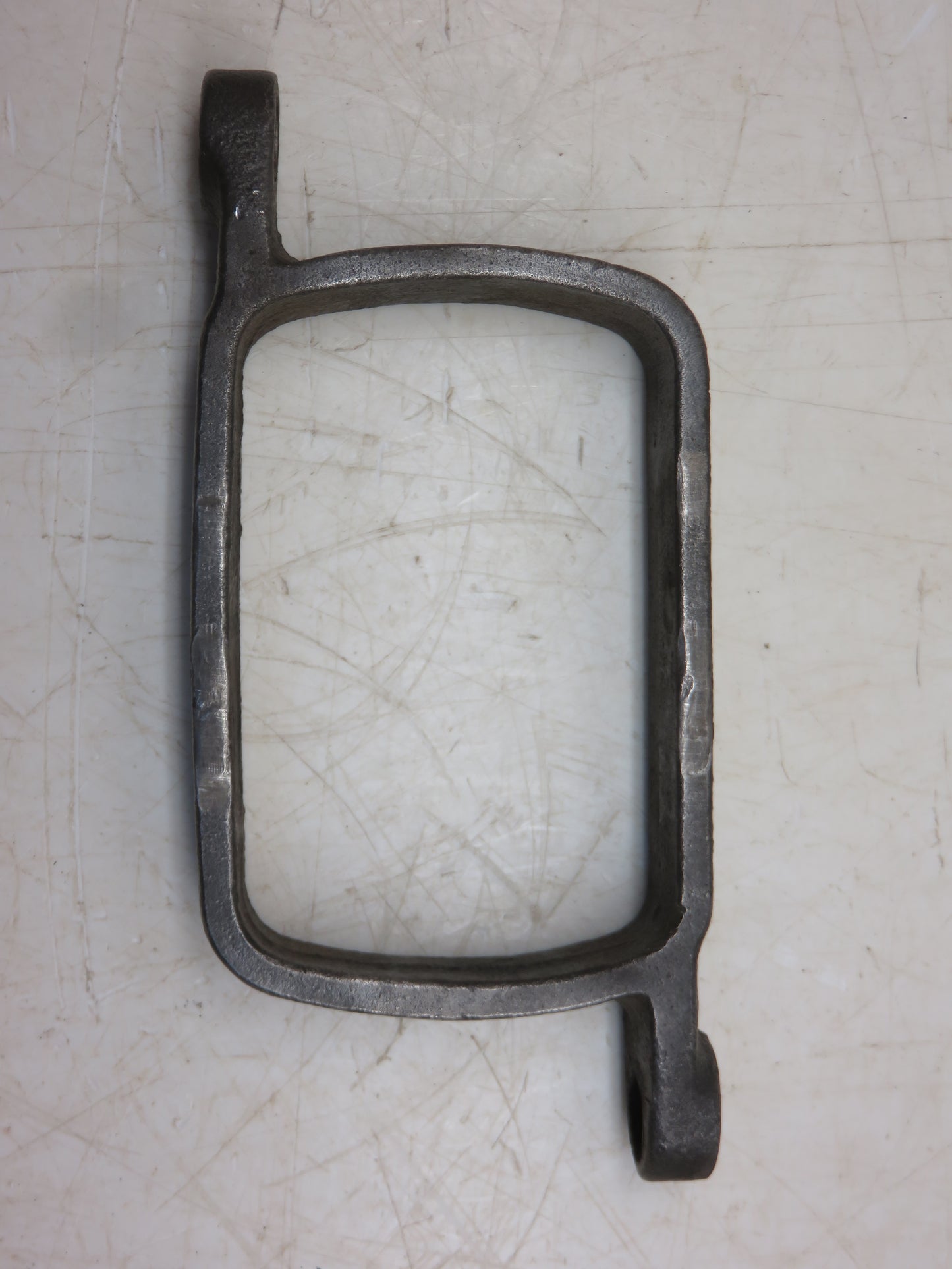 M3525T John Deere Clutch Throw Out Bearing Yoke For 420, 430, 435