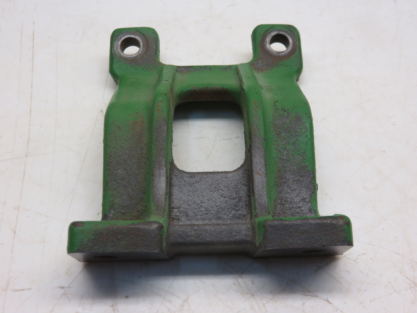 M3059T John Deere Radiator Support Bracket For 420, 430