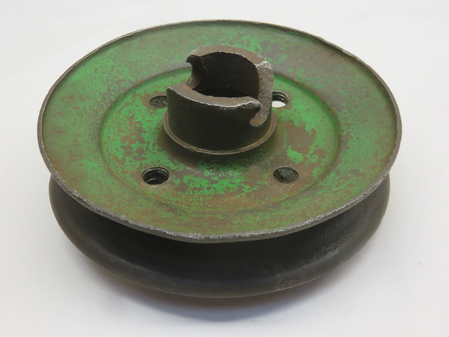 AM360T, AM630T John Deere Crankshaft Pulley For M, MI, MT