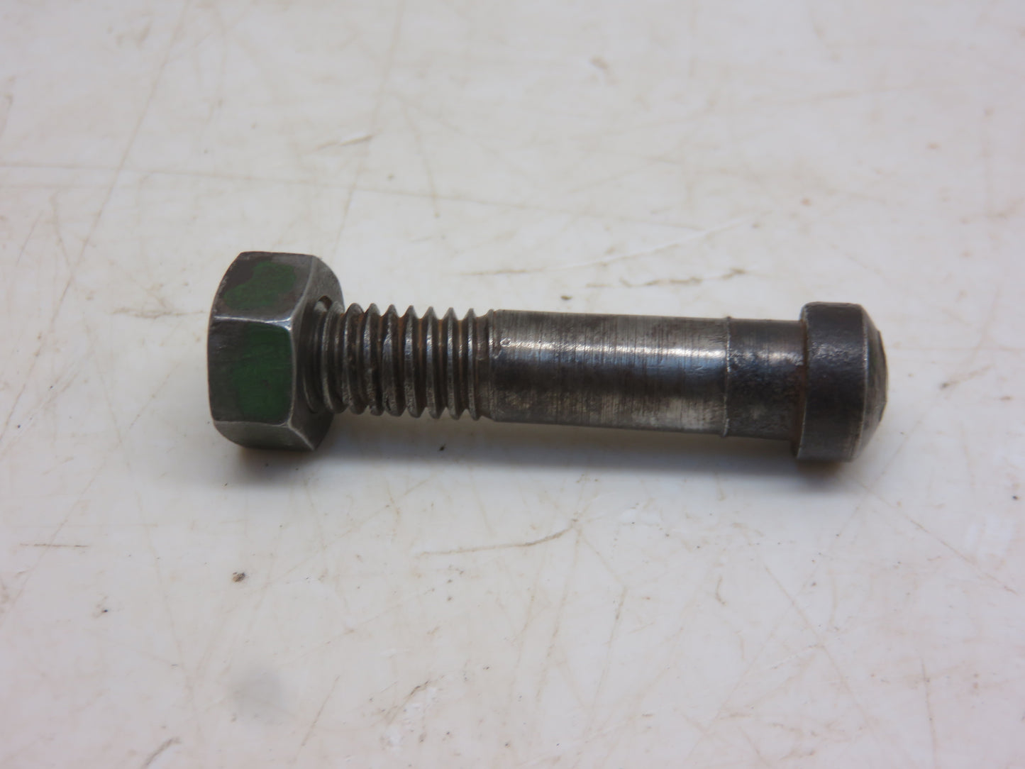 H983R John Deere Round Head Taper Bolt For H, R, 80, 820, 830