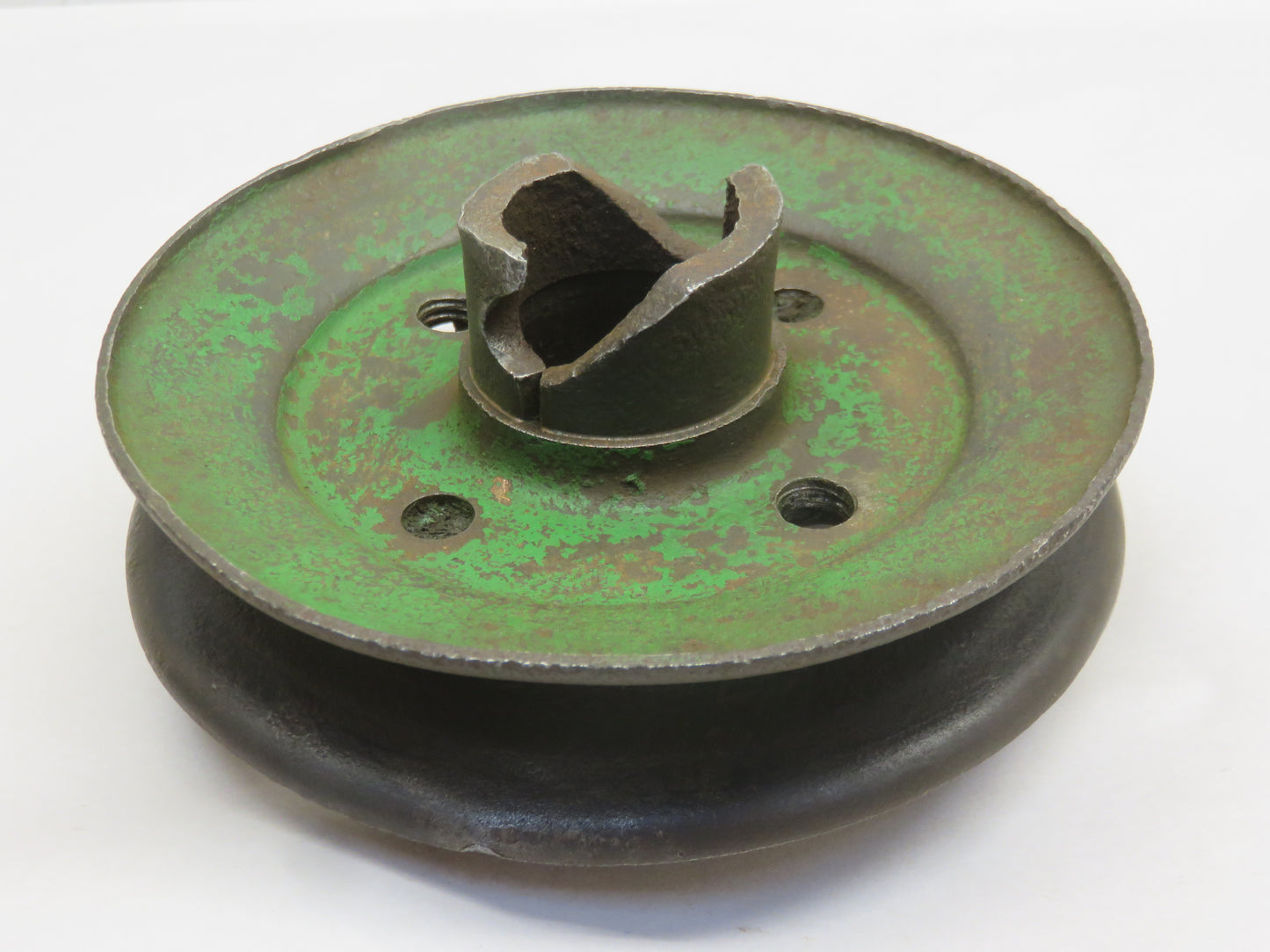 AM360T, AM630T John Deere Crankshaft Pulley For M, MI, MT