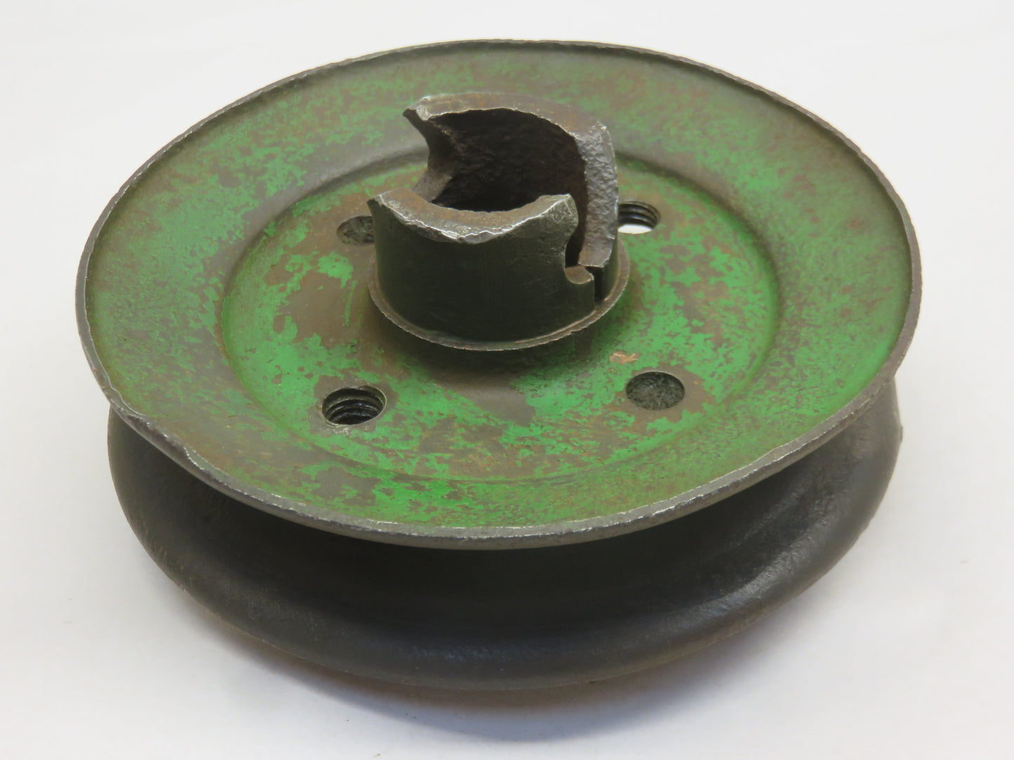 AM360T, AM630T John Deere Crankshaft Pulley For M, MI, MT