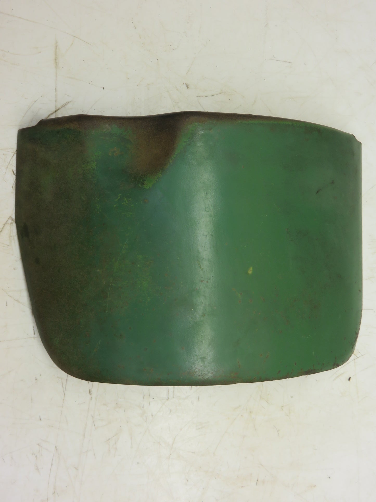 A3961R, A3415R John Deere Belt Pulley Shield For A, G, 60, 620, 630