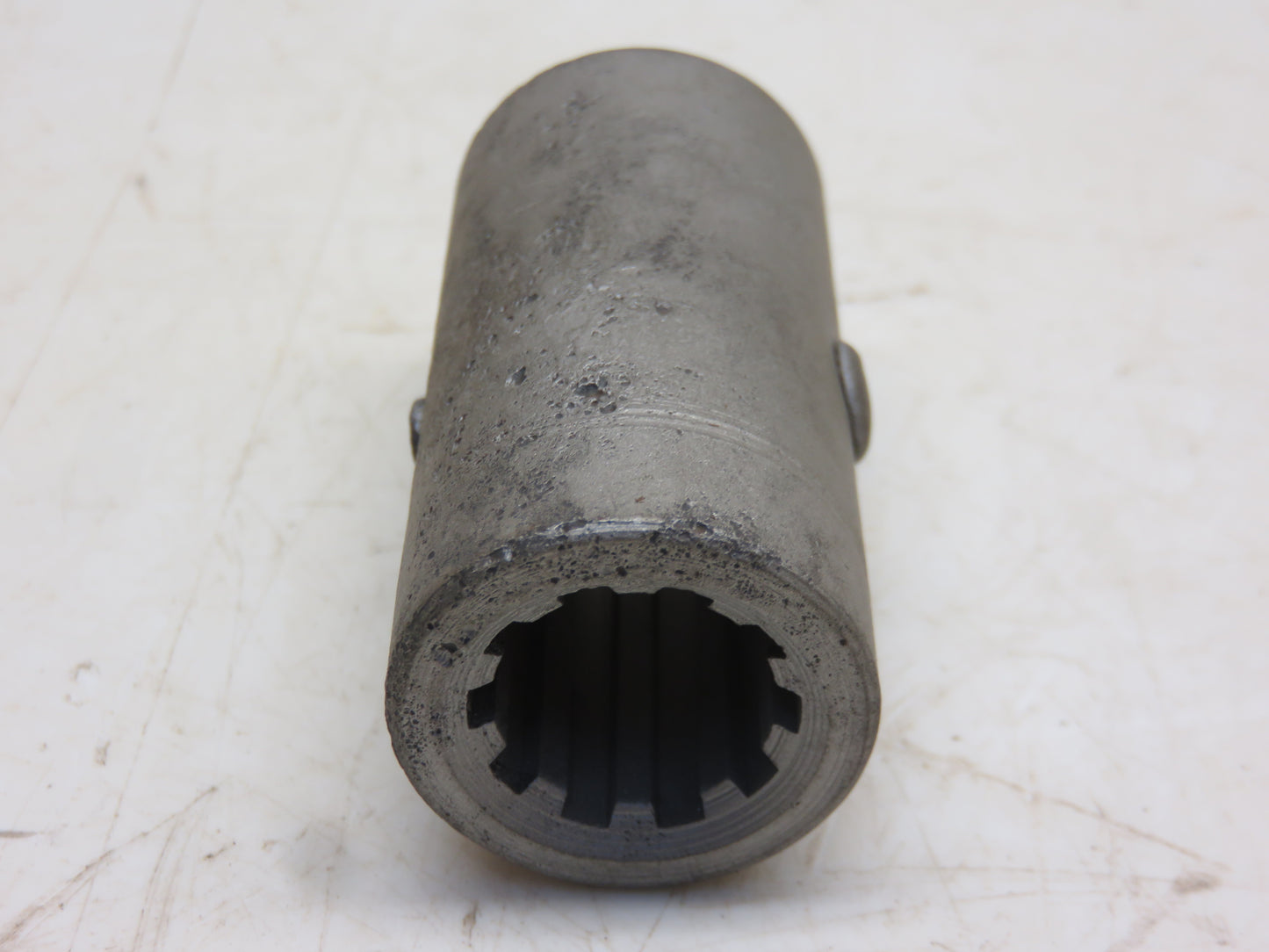 AF1902R John Deere Fan Shaft Coupler For 50, 60, 70, 80, 520, 620, 720, 820, 530, 630, 730, 830