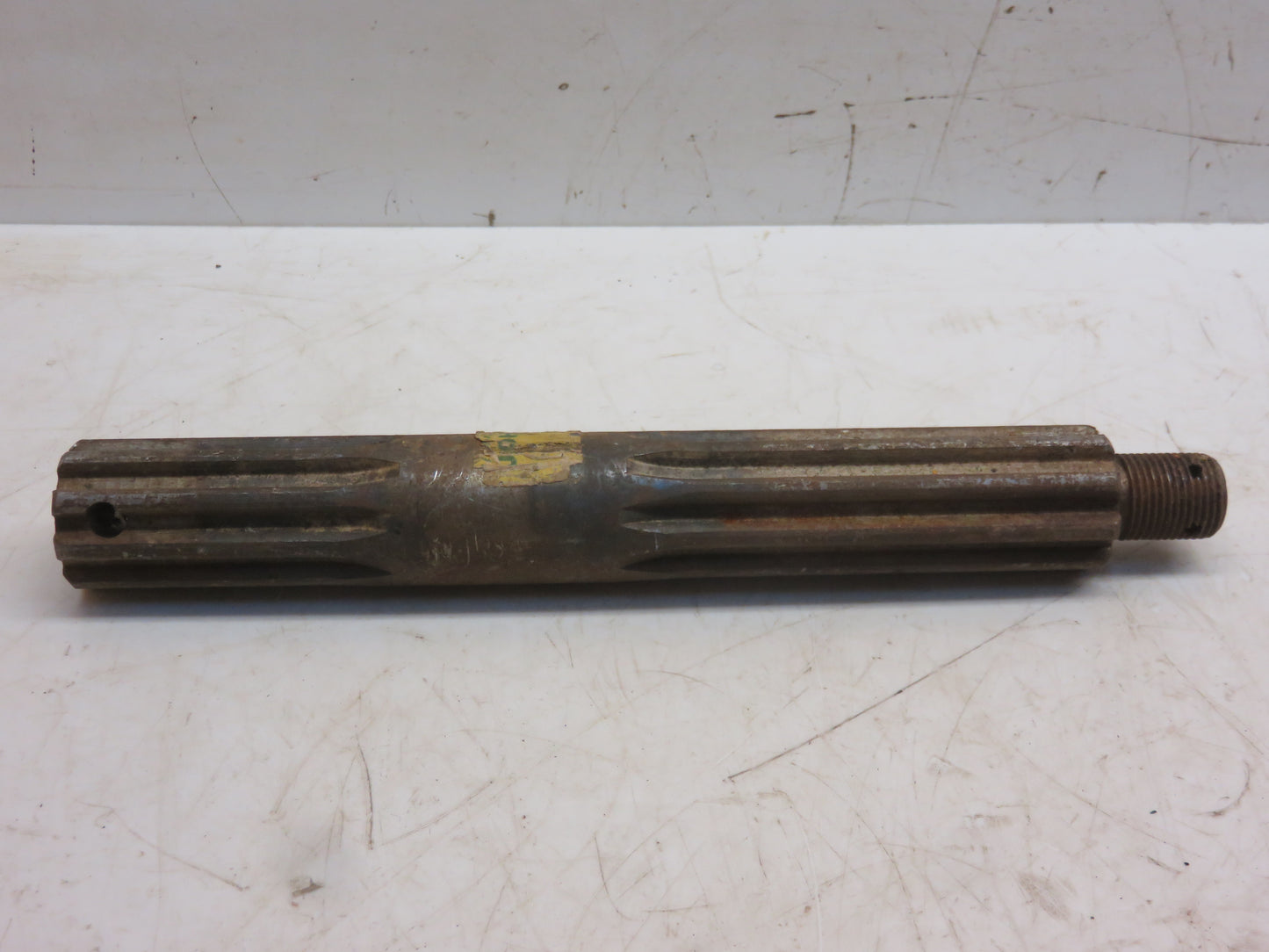 J20937N John Deere NOS Main Drive Gear Box Drive Shaft For 10 Corn Head