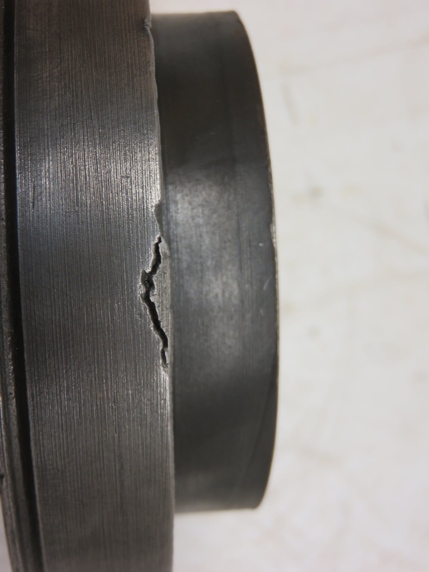 AB4109R, AB251R John Deere Crankshaft Oil Slinger For B, BO, BR