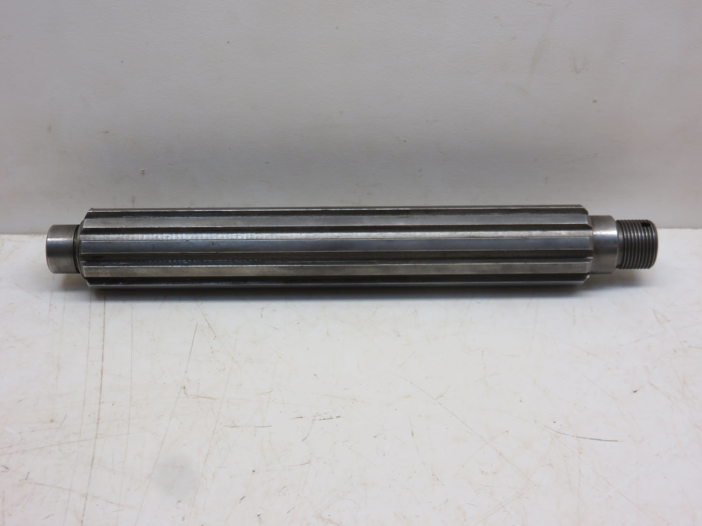 AB1175R John Deere Sliding Gear Shaft For B, BO, BR