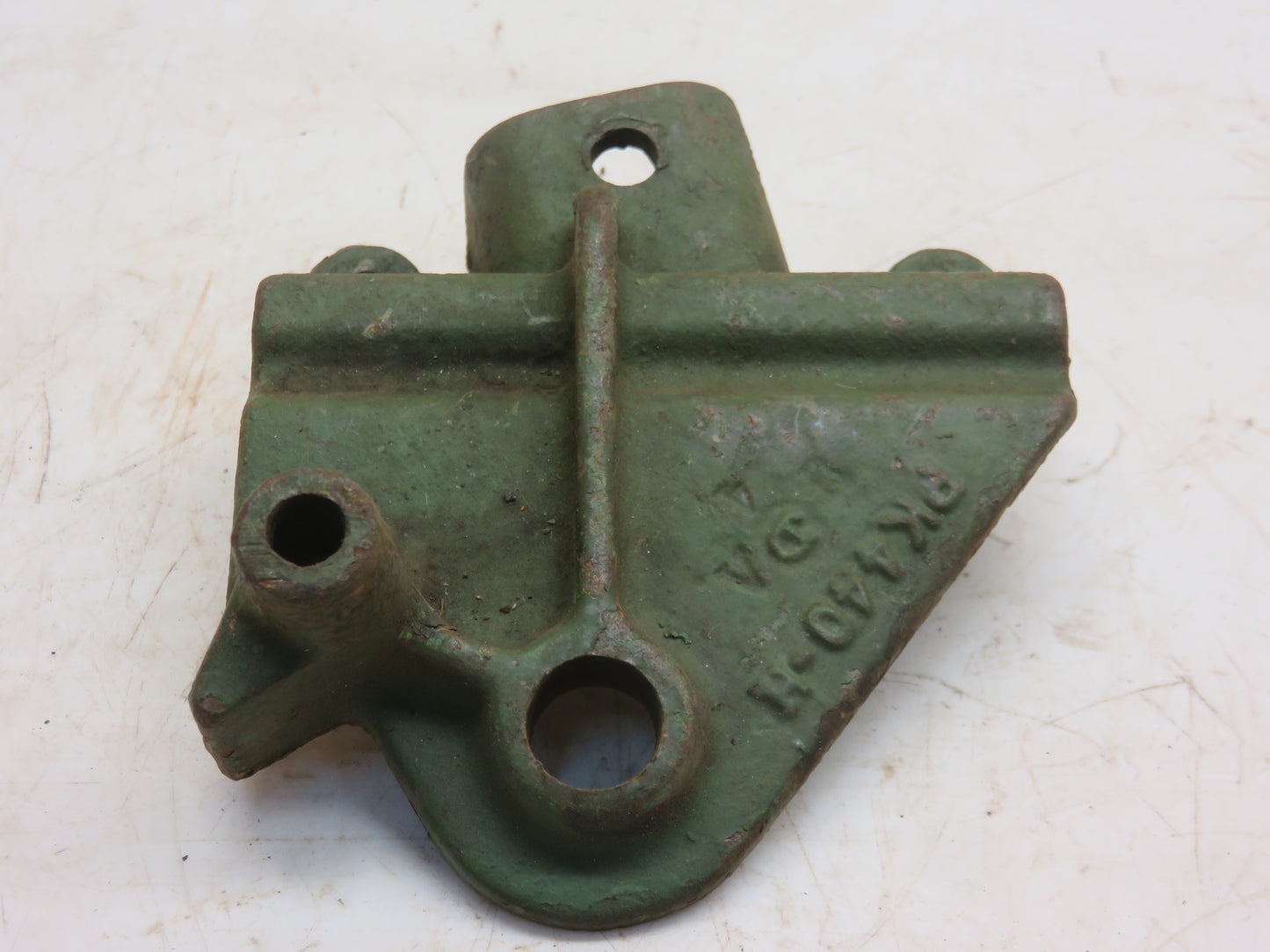 PK440H John Deere NOS Right Hand Slide Bracket For 12A, 25 Combine