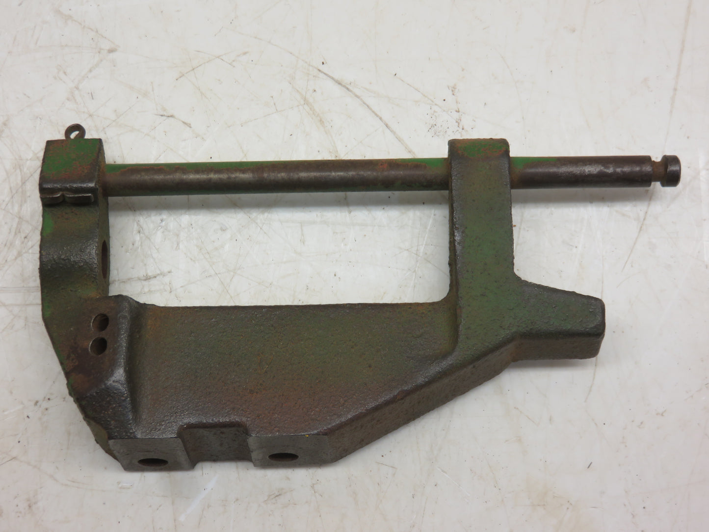 T10906T, M1061T, AM492T John Deere Throttle Control Bracket For M, MI, MT, 40