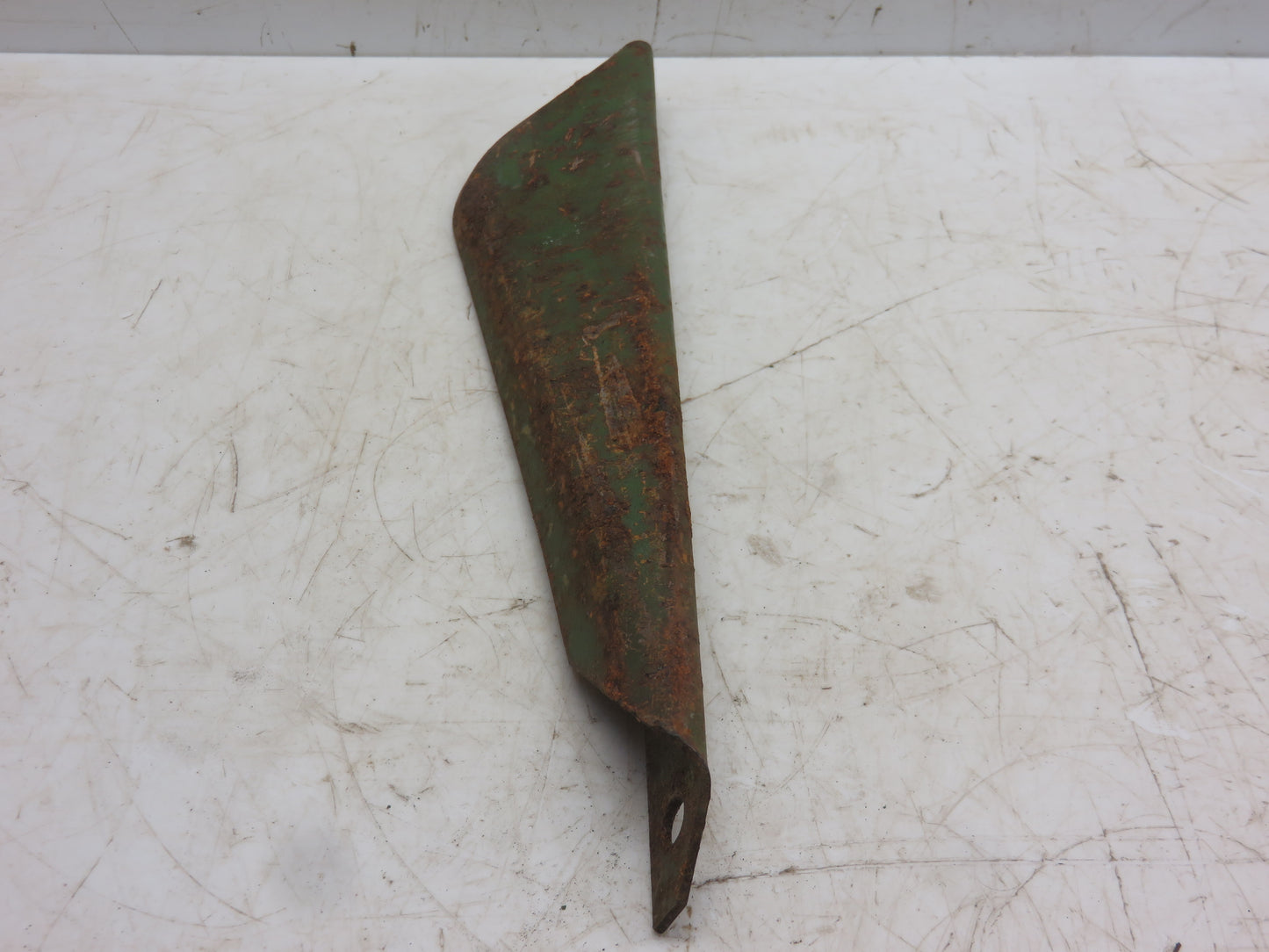 J16805N John Deere NOS Upper Gatherer Chain Stripper For 101 Corn Picker
