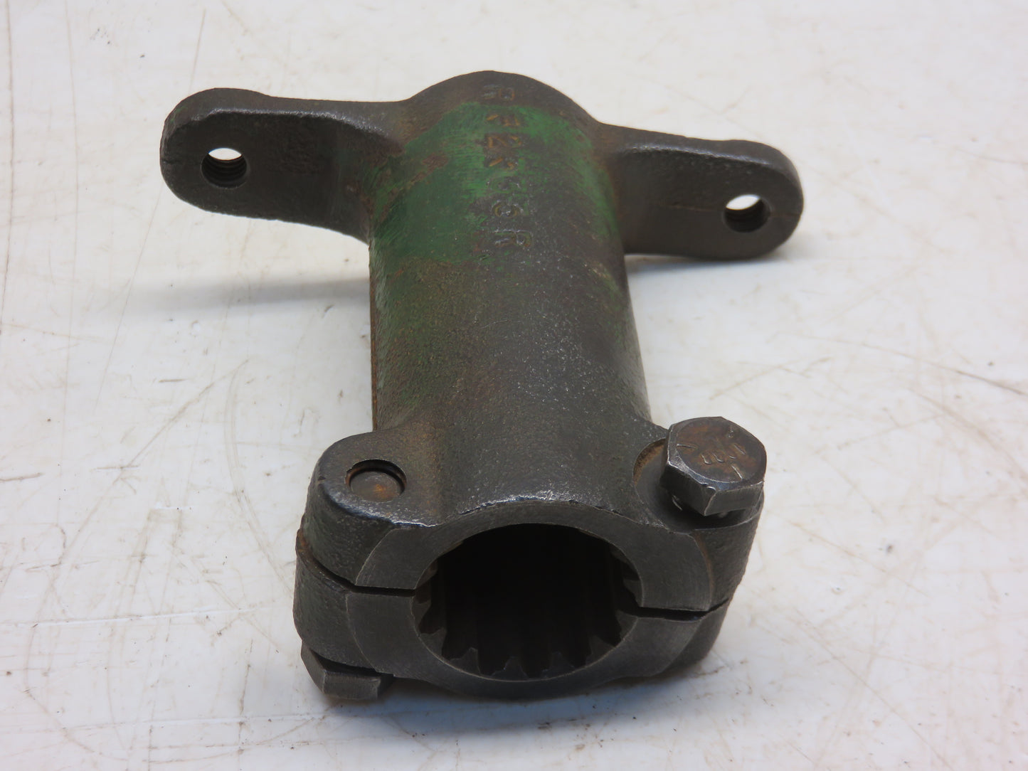R32333 John Deere Hydraulic Pump Drive Shaft For 3010, 4010, 5010