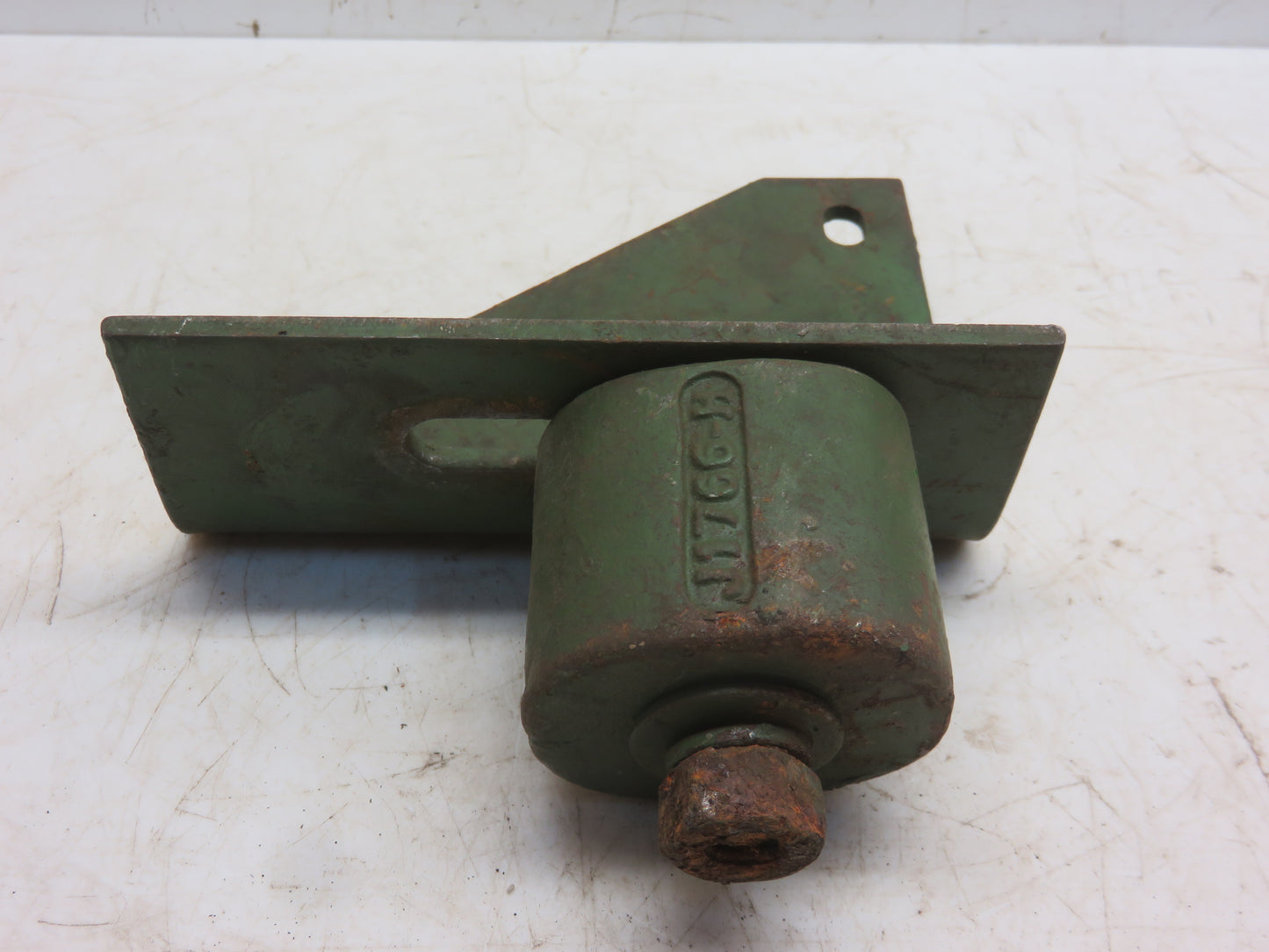 J1766N, J17722N John Deere NOS Chain Tightener With Bracket For 101 Corn Picker