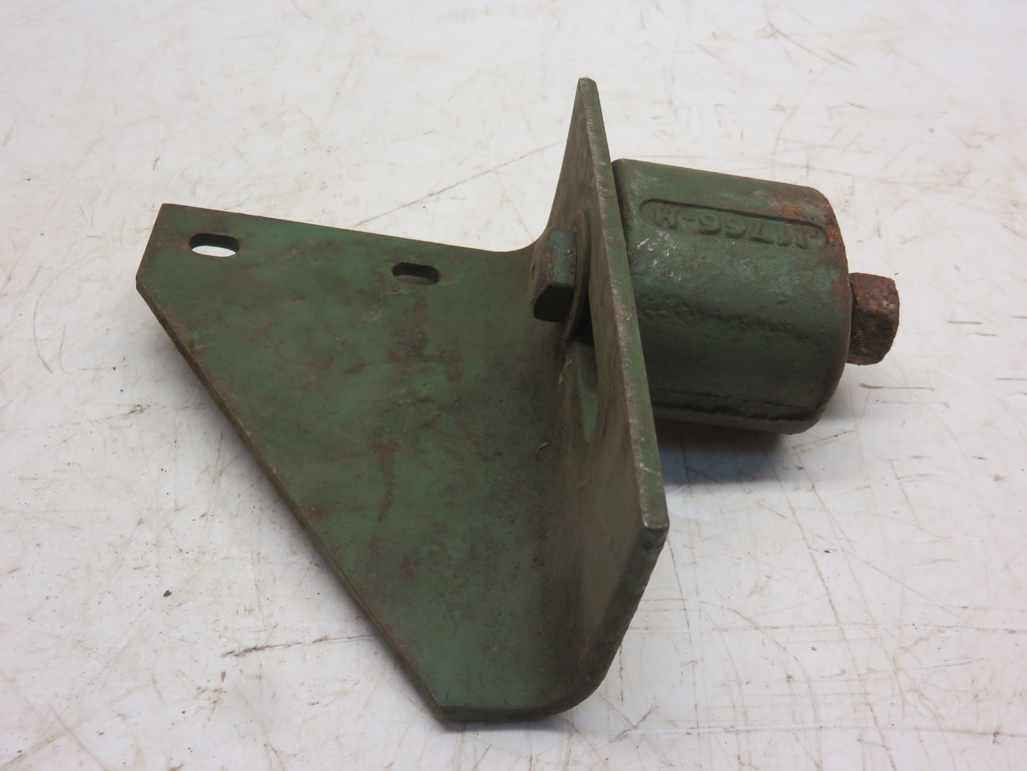 J1766N, J17722N John Deere NOS Chain Tightener With Bracket For 101 Corn Picker