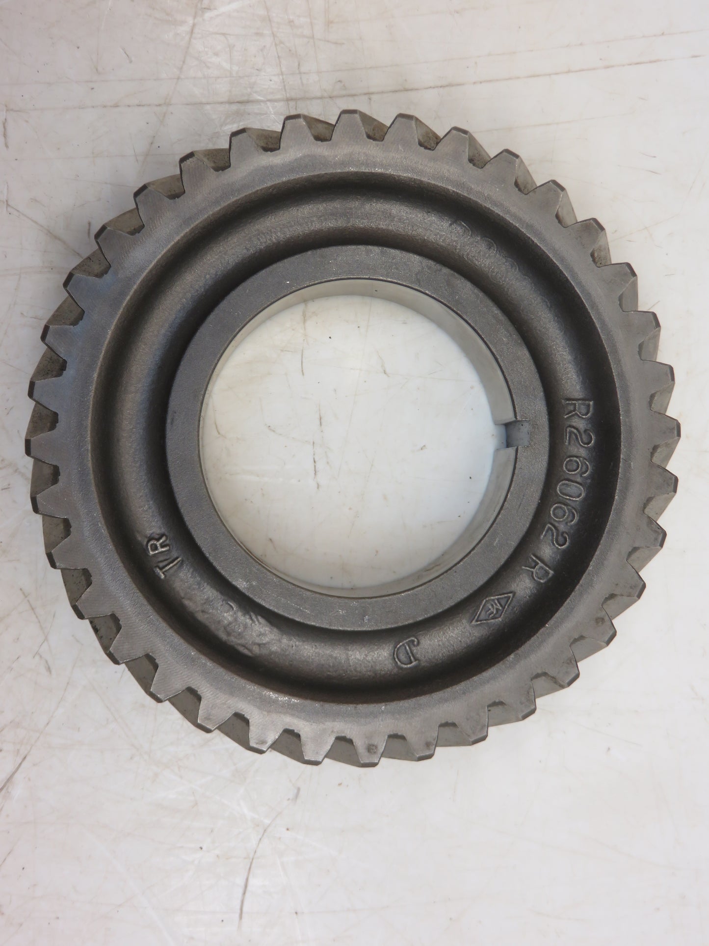 R26062 John Deere Sixth And Eighth Speed Countershaft Gear For 4010