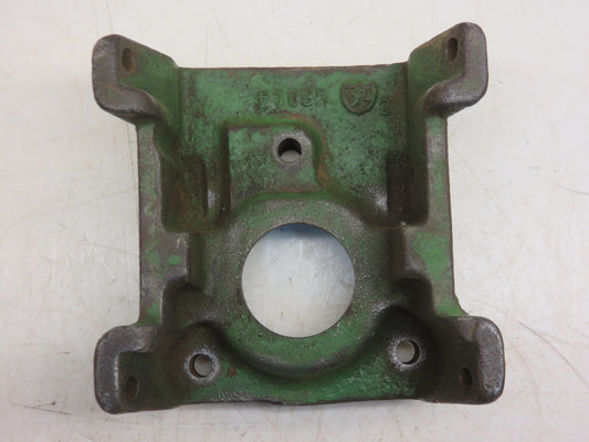 F708R John Deere PTO Oil Seal Housing For G