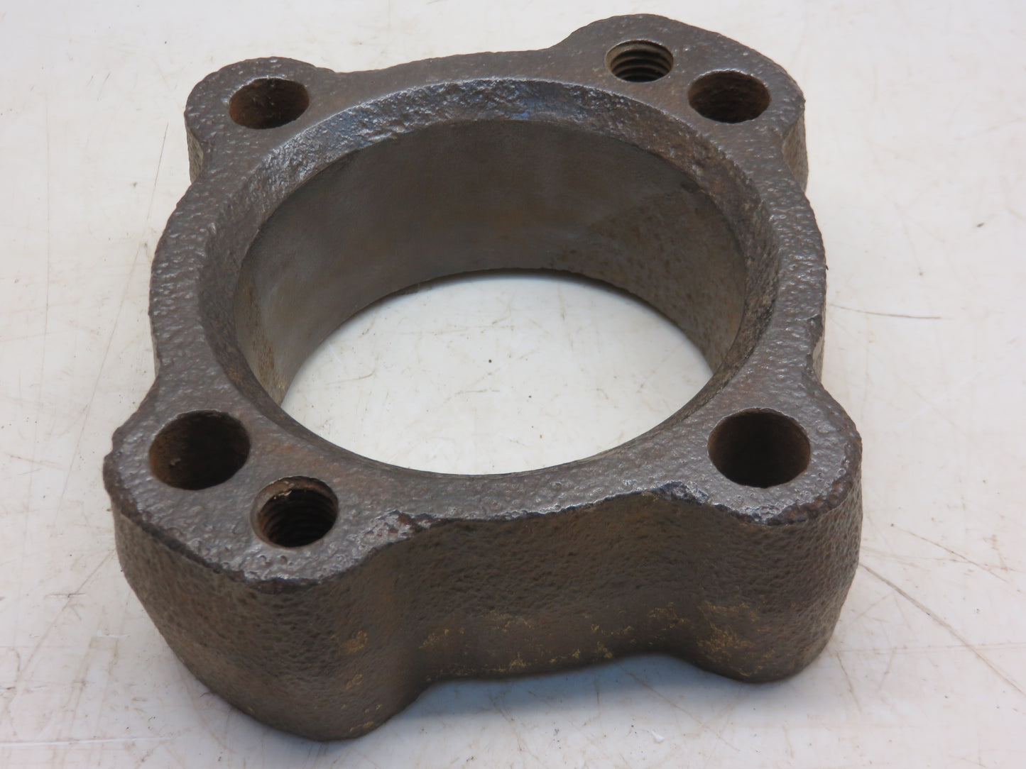 B25R John Deere Rear Wheel Hub Clamp For B