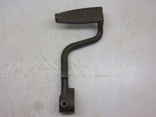 AM685T, M955T John Deere Left Hand Brake Pedal For M, MI, MT