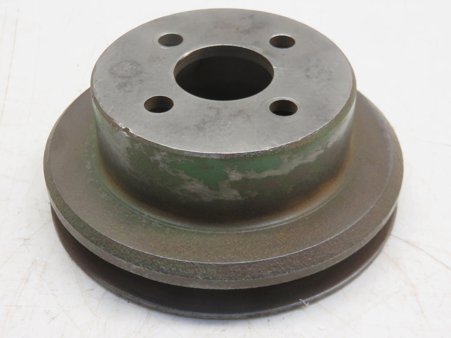 AR40148, R40211 John Deere Water Pump Pulley For 3010, 3020, 4010, 4000, 4020, 4230