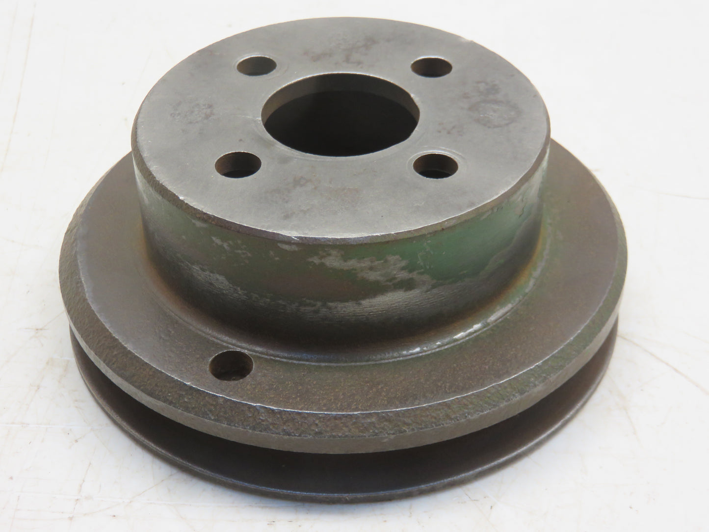 AR40148, R40211 John Deere Water Pump Pulley For 3010, 3020, 4010, 4000, 4020, 4230