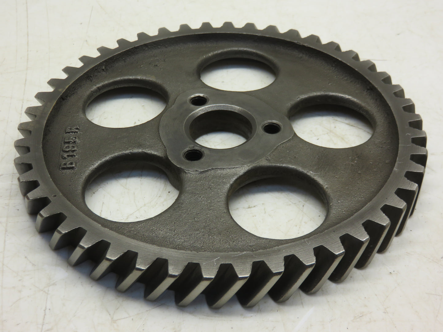 B195R, B3711R John Deere Camshaft Gear For B, BO, BR, 50, 520, 530