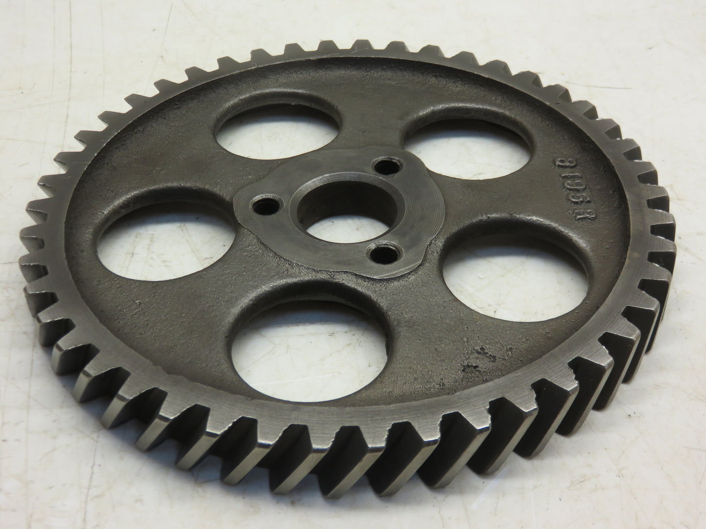 B195R, B3711R John Deere Camshaft Gear For B, BO, BR, 50, 520, 530