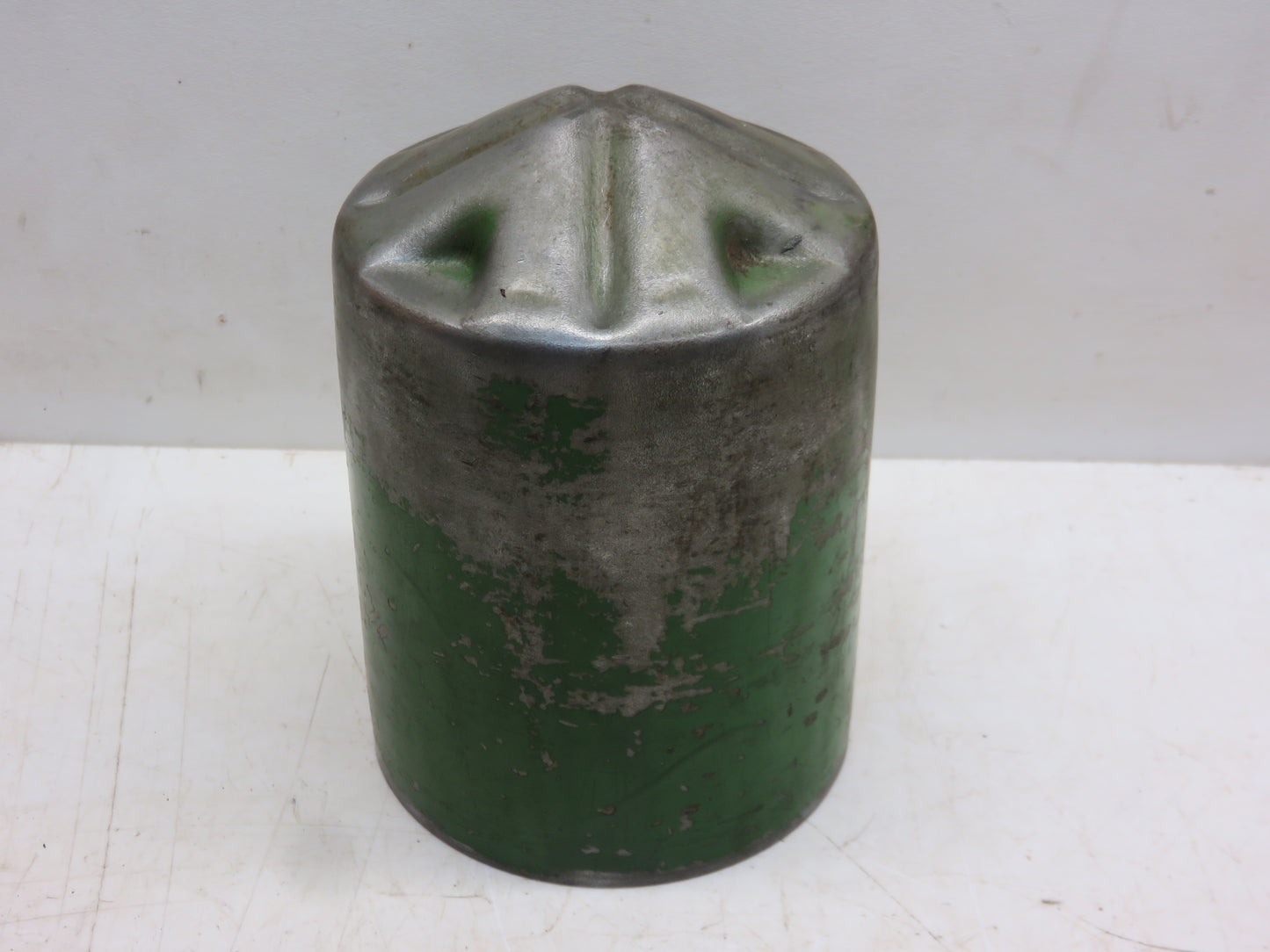 R473R John Deere Fuel Filter Canister For R, 70, 80, 720, 820, 730, 830, 840
