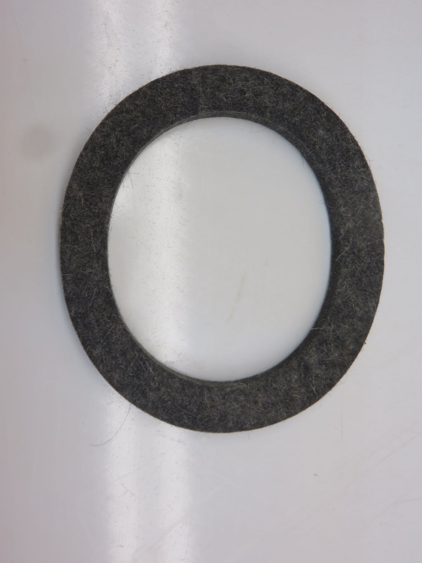 D2455R John Deere NOS Rear Axle Felt Washer For A, D, G, R, 60, 70, 80, 520, 620, 720, 820