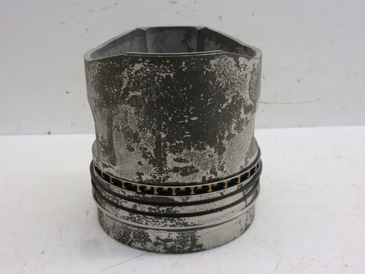 AR39769, AR45964 John Deere NOS Gas Piston For 3010, 4010, 3020, 4020