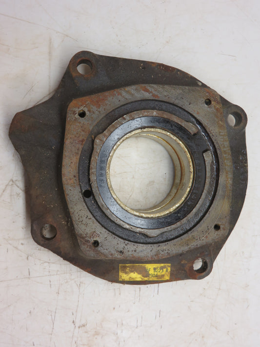 AF3223R, F1230R John Deere NOS Left Hand Main Bearing Housing With Bearing For 70, 720, 730