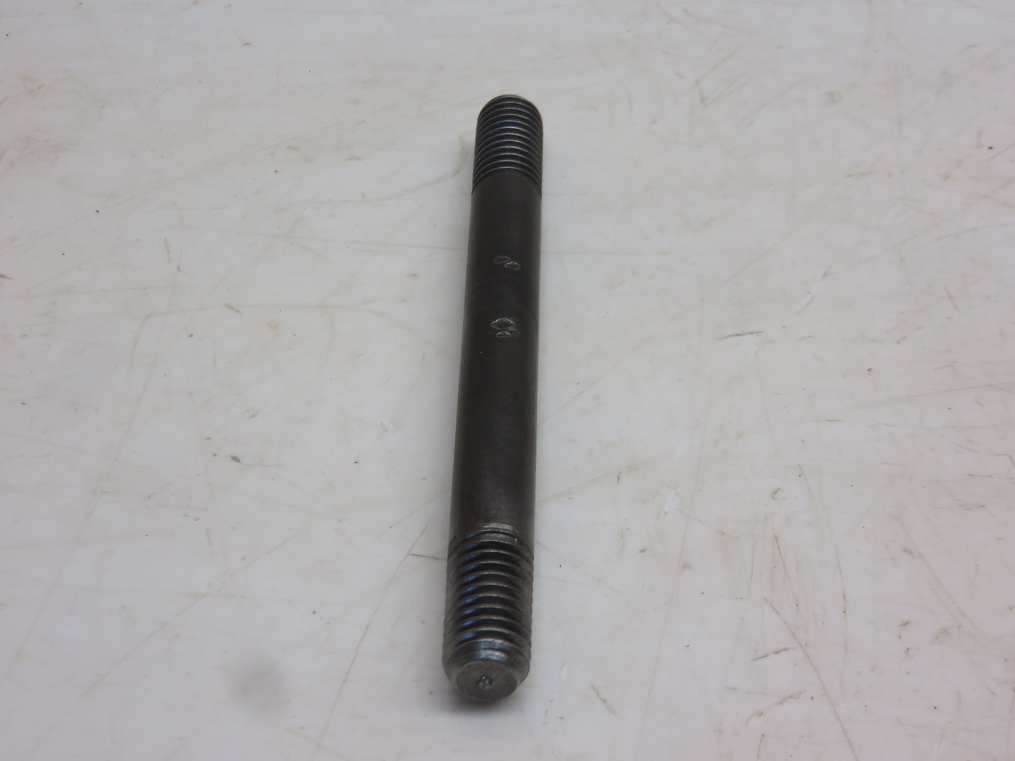 B359R John Deere Manifold And Rocker Arm Stud For A, AR, AO, B, BR, BO, 50