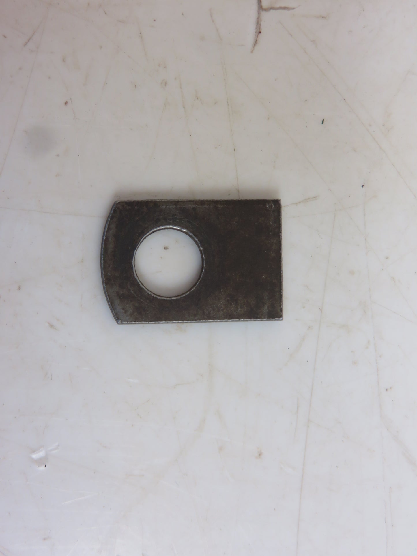 R27256 John Deere Clamp Strap For 2510, 1640, 2040, 2140, 2750, 2355, 2555, 2755