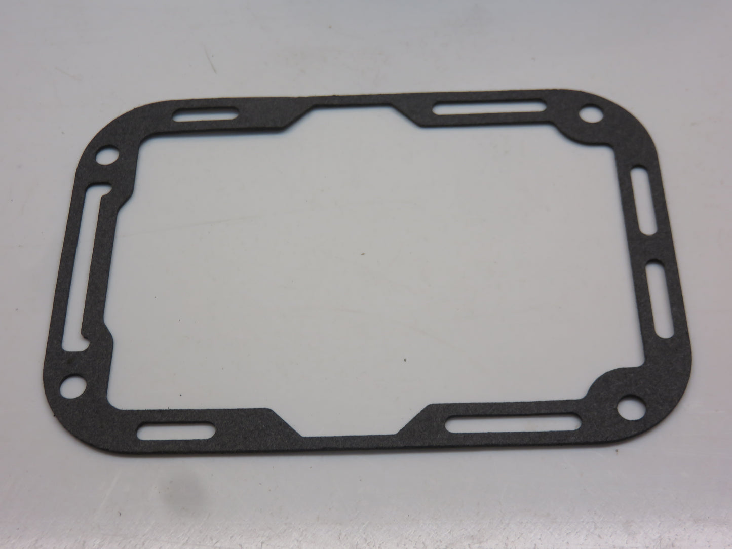 X5643 John Deere Wico X Magneto Cap For A, AR, AO, B, BR, BO, D, G, H, R