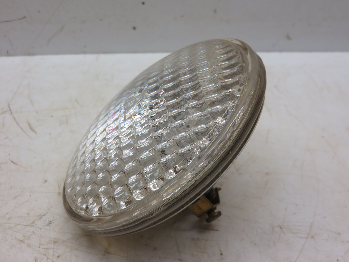AR21060R John Deere NOS Sealed Beam Headlight For 730, 840