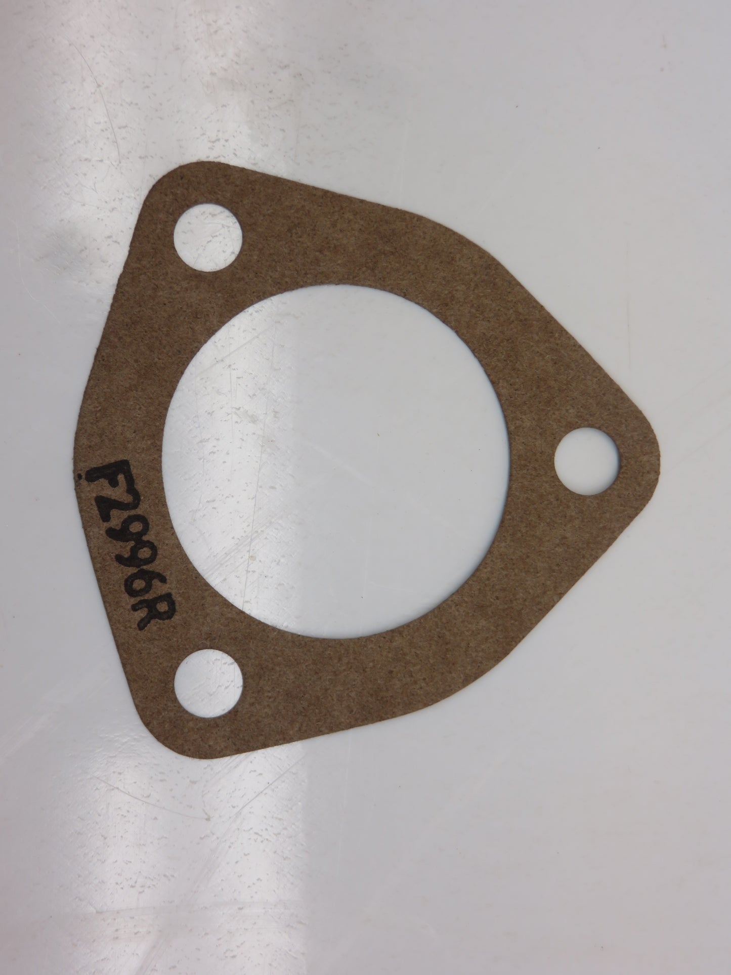 F2996R John Deere First And Third Shifter Shaft Bearing Gasket For 720, 730