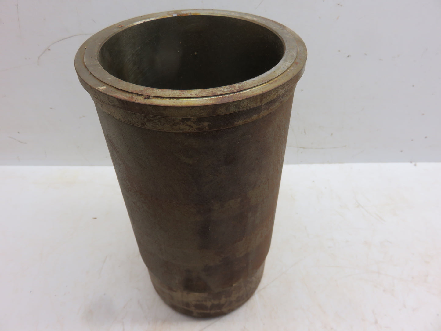 AR28192R John Deere NOS Piston Liner For 3010, 4010, 3020