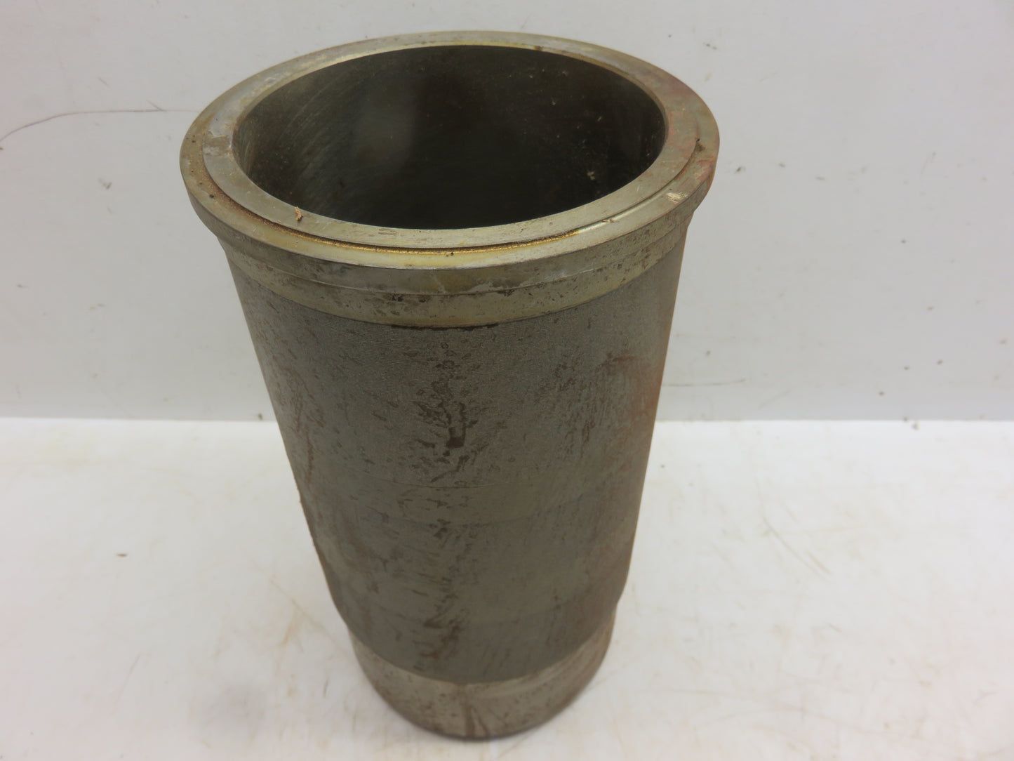 AR28192R John Deere NOS Piston Liner For 3010, 4010, 3020