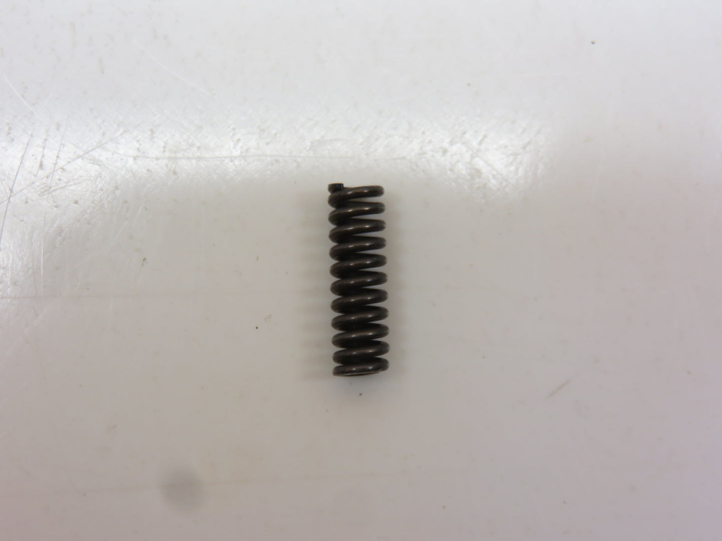 R59860 John Deere Synchronizer Shifter Spring For 2510, 3010, 4010, 5010, 2520, 3020, 4020