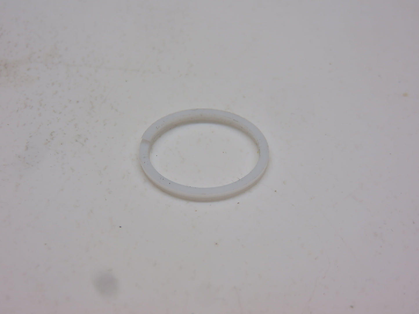 R45925 John Deere Back Up Ring For 1640, 2040, 2140, 2150, 2350, 2155, 2255, 2355