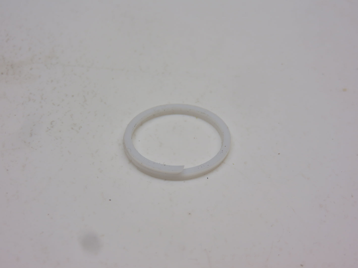 R45925 John Deere Back Up Ring For 1640, 2040, 2140, 2150, 2350, 2155, 2255, 2355