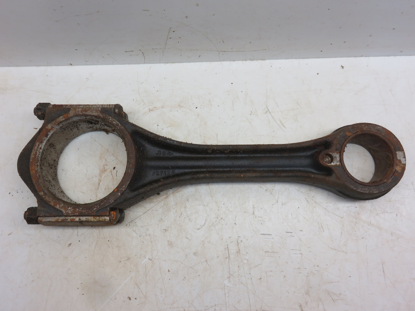 F2712R, AF2684R John Deere NOS Connecting Rod For 720, 730