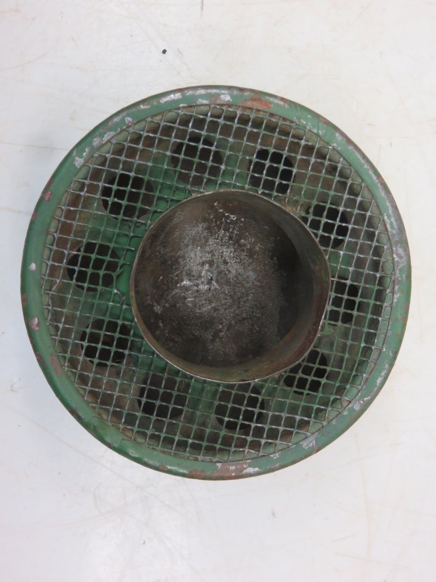 AM371T, AM467T John Deere Air Cleaner Cap For 40, 320, 420, 330, 430