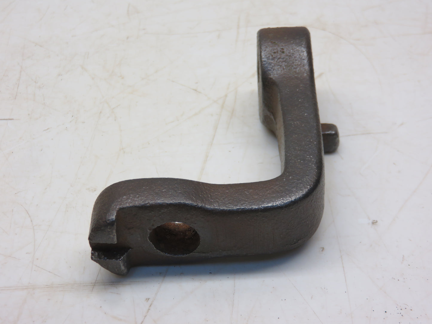 D2775R John Deere Radiator Shutter Control Lever Bracket For D