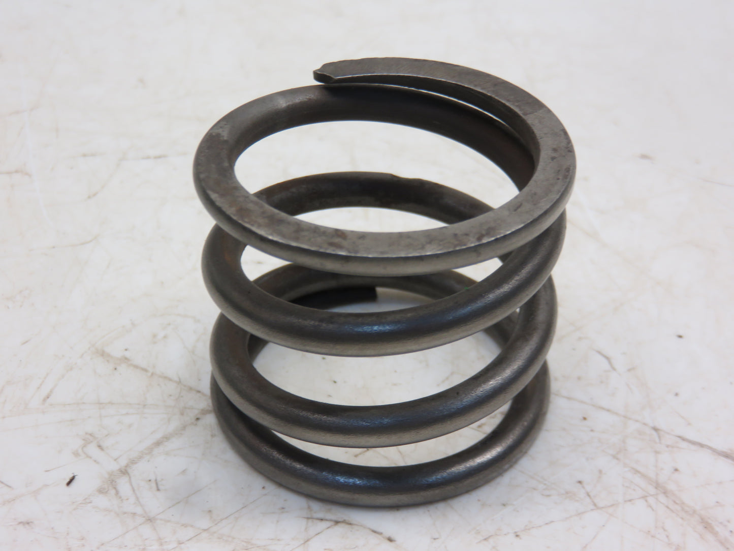 A355R John Deere Camshaft Spring For A, AR, AO, G, 60, 70, 620, 720, 630, 730