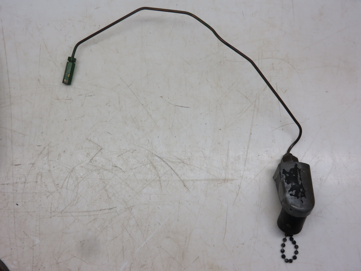 R39534 John Deere Ether Injection Adapter Fitting For 2510, 2520, 3020, 4020