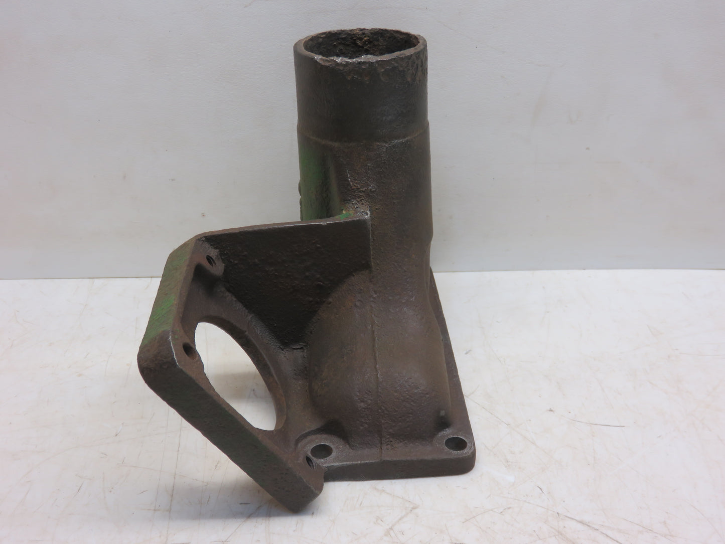 B1805R John Deere Radiator Water Inlet And Muffler Support For B